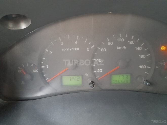 Ford Transit 2003, 796,000 km - 2.5 л - Ağstafa