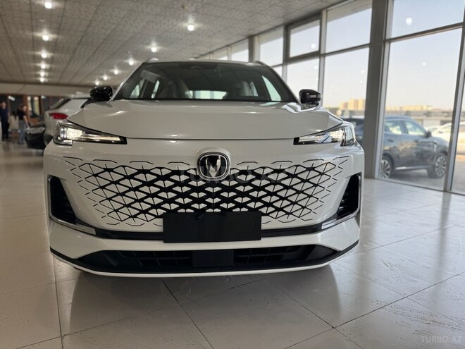 Changan CS 55 Plus 2025, 0 km - 1.5 l - Bakı