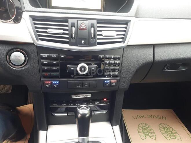 Mercedes E 250 2009, 240,000 km - 2.1 l - Bakı