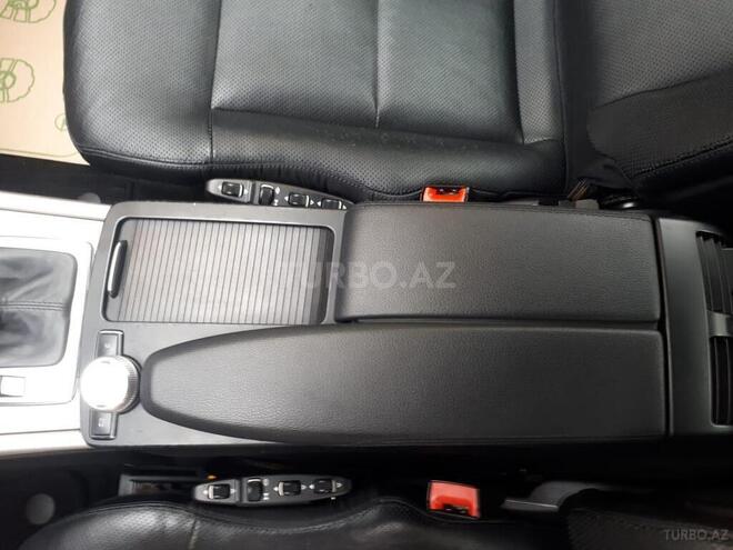 Mercedes E 250 2009, 240,000 km - 2.1 l - Bakı