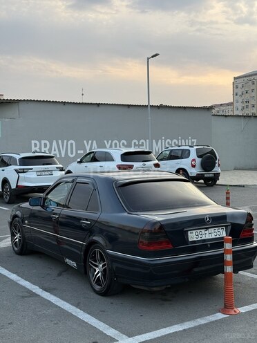 Mercedes C 220 d 1999, 470,000 km - 2.2 l - Bakı