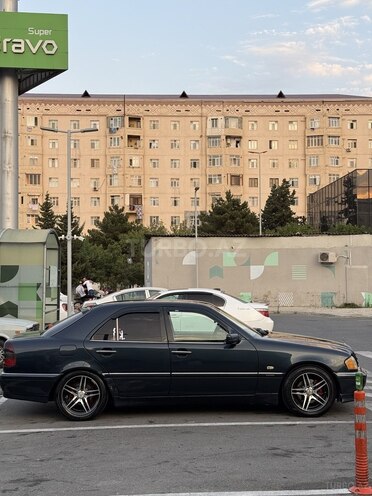 Mercedes C 220 d 1999, 470,000 km - 2.2 l - Bakı