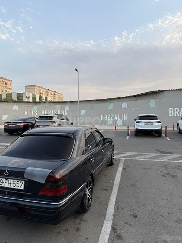 Mercedes C 220 d 1999, 470,000 km - 2.2 l - Bakı