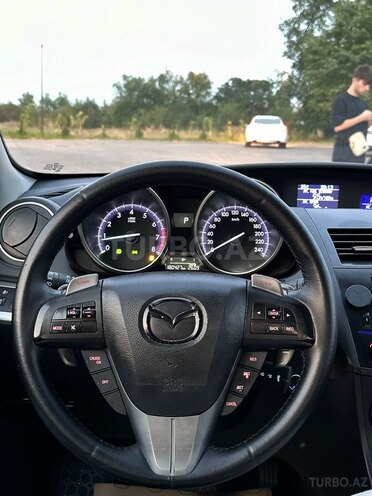 Mazda 3 2011, 181,000 km - 2.0 l - Qusar