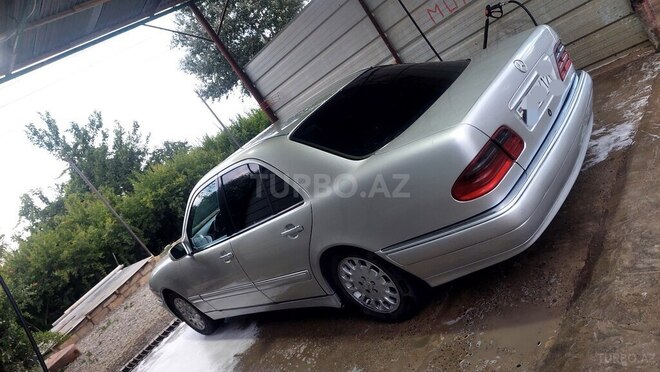 Mercedes E 220 1999, 503,000 km - 2.2 л - Biləsuvar