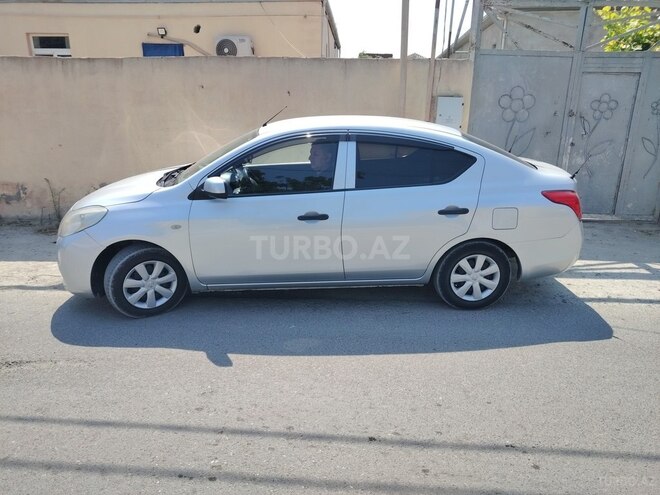 Nissan Latio 2012, 195,000 km - 1.2 l - Bakı
