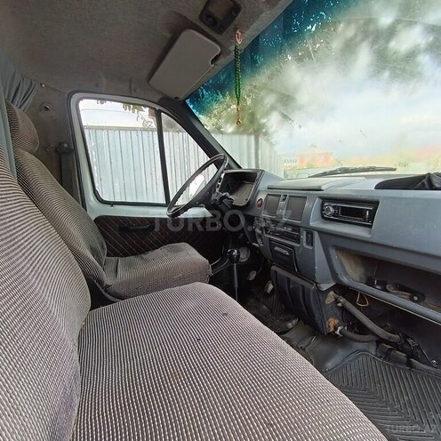 GAZ 2705 1999, 255,000 km - 2.4 l - Cəlilabad