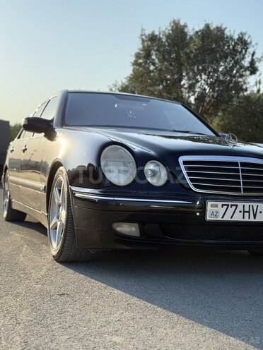 Mercedes E 200 1999, 296,600 km - 2.0 l - Bakı