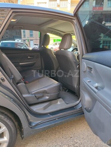 Toyota Prius V 2011, 411,992 km - 1.8 л - Bakı
