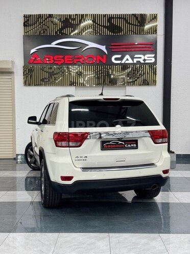 Jeep Grand Cherokee 2013, 236,000 km - 3.6 l - Sumqayıt