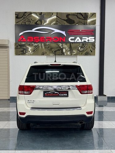 Jeep Grand Cherokee 2013, 236,000 km - 3.6 l - Sumqayıt