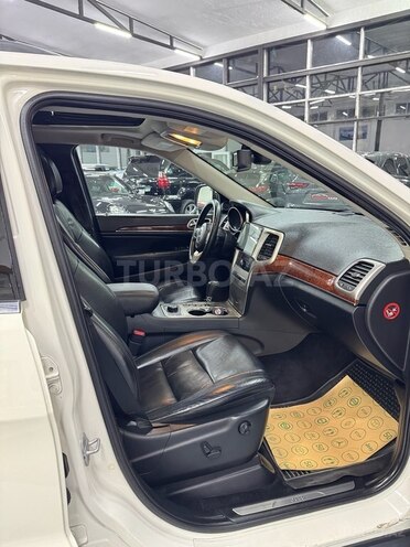 Jeep Grand Cherokee 2013, 236,000 km - 3.6 l - Sumqayıt