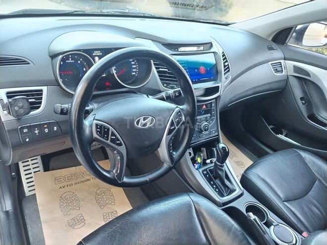 Hyundai Avante 2015, 163,867 km - 1.6 л - Bakı