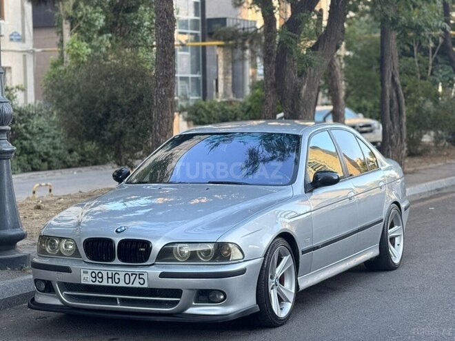 BMW 525 2001, 300,000 km - 2.5 l - Bakı