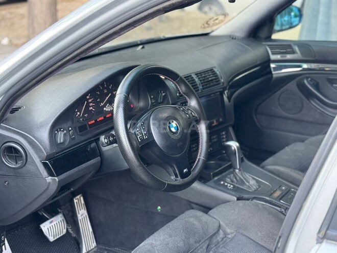 BMW 525 2001, 300,000 km - 2.5 l - Bakı
