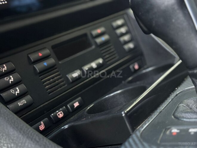 BMW 525 2001, 300,000 km - 2.5 l - Bakı