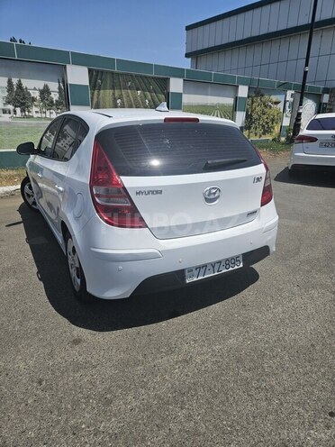 Hyundai i30 2011, 337,000 km - 1.6 l - Lənkəran
