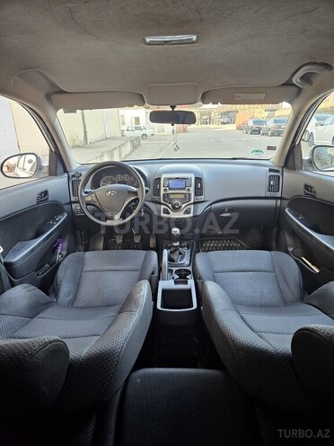 Hyundai i30 2011, 337,000 km - 1.6 l - Lənkəran