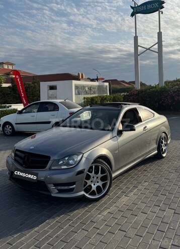 Mercedes C 250-1