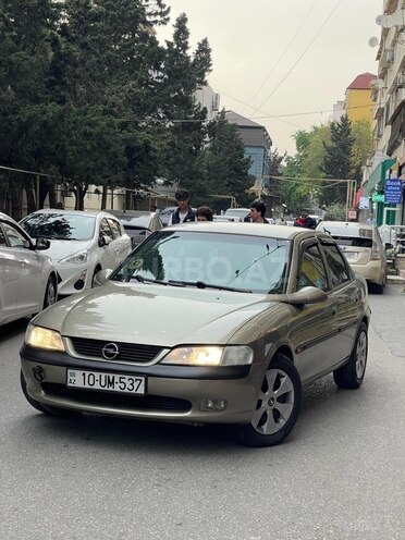 Opel Vectra 1995, 450,000 km - 2.0 л - Bakı