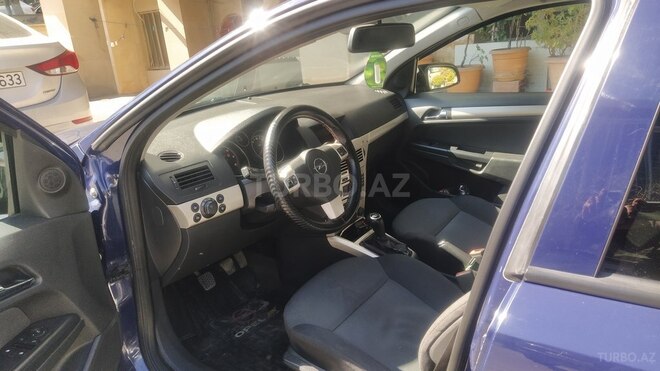 Opel Astra 2007, 289,600 km - 1.3 l - Zaqatala