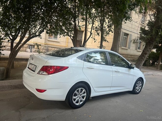 Hyundai Accent 2014, 115,390 km - 1.6 л - Bakı