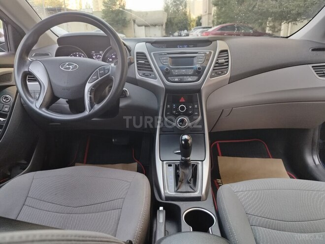 Hyundai Elantra 2015, 159,325 km - 1.8 л - Bakı