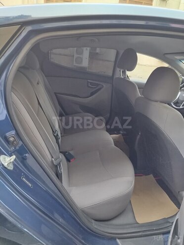 Hyundai Elantra 2015, 159,325 km - 1.8 л - Bakı