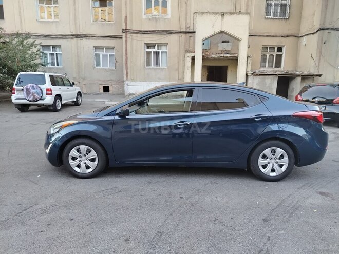 Hyundai Elantra 2015, 159,325 km - 1.8 л - Bakı