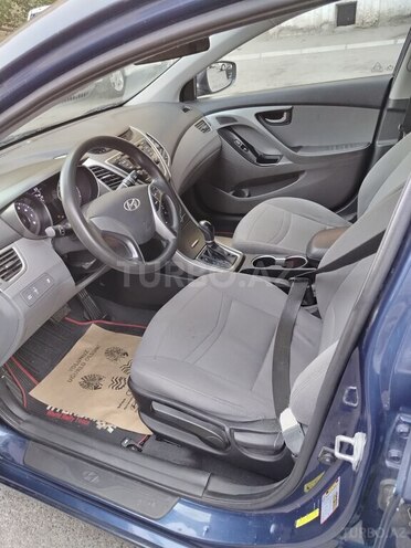 Hyundai Elantra 2015, 159,325 km - 1.8 л - Bakı