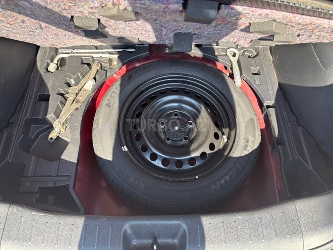 Nissan Tiida 2013, 81,000 km - 1.6 л - Bakı