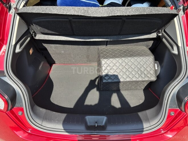 Nissan Tiida 2013, 81,000 km - 1.6 л - Bakı