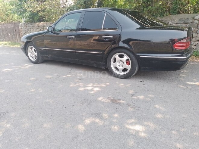 Mercedes E 320 1999, 423,698 km - 3.2 l - Balakən