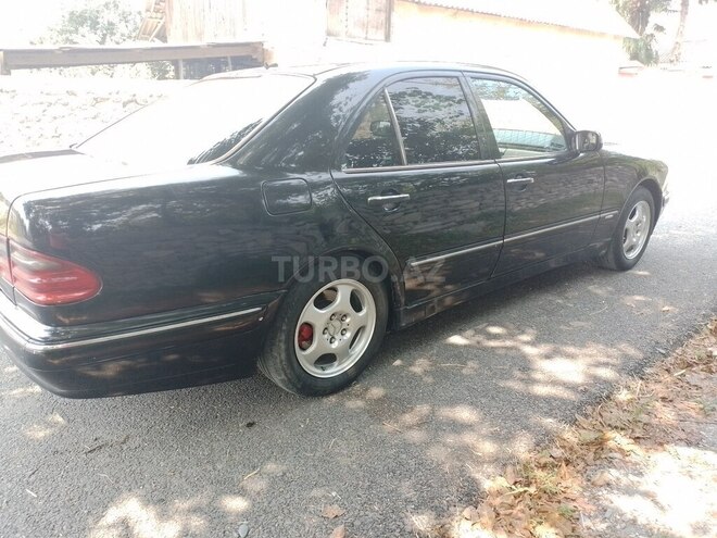 Mercedes E 320 1999, 423,698 km - 3.2 l - Balakən