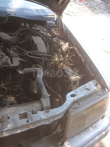Mercedes E 220 1994, 100,000 km - 2.2 l - Bakı