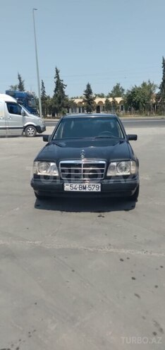 Mercedes E 220 1994, 450,000 km - 2.2 l - Sabirabad