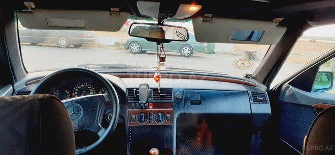 Mercedes C 200 1995, 333,000 km - 2.0 l - Sumqayıt