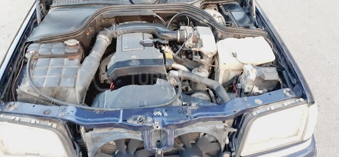 Mercedes C 200 1995, 333,000 km - 2.0 l - Sumqayıt