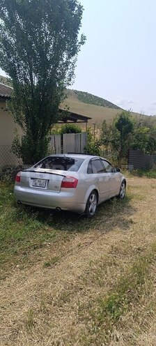 Audi A4 2003, 250,000 km - 1.8 л - Bakı