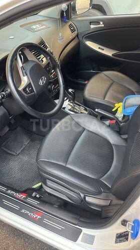 Hyundai Accent 2015, 161,458 km - 1.4 л - Bakı