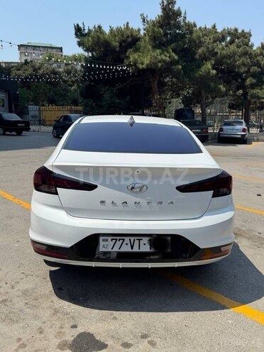 Hyundai Elantra 2019, 77,249 km - 2.0 л - Bakı