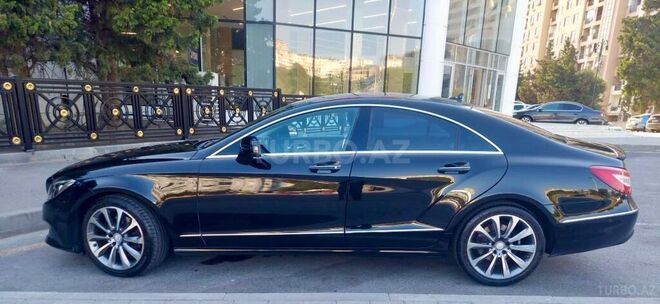 Mercedes  2016, 190,000 km - 2.2 л - Bakı