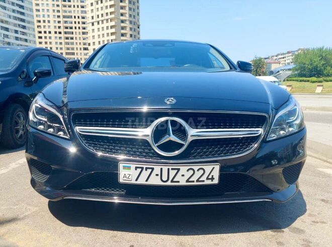 Mercedes  2016, 190,000 km - 2.2 л - Bakı
