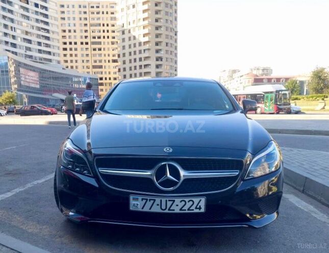 Mercedes  2016, 190,000 km - 2.2 л - Bakı