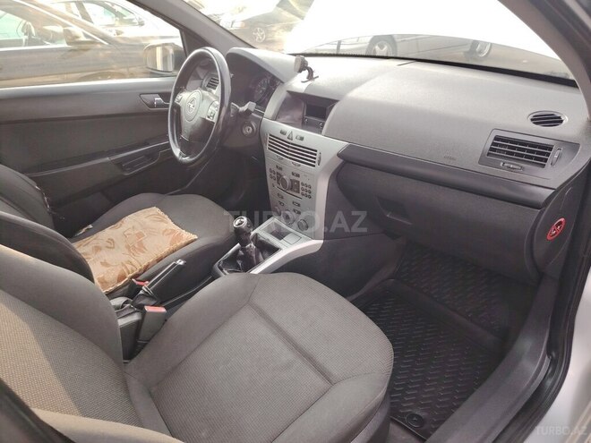 Opel Astra 2009, 345,000 km - 1.4 l - Sumqayıt