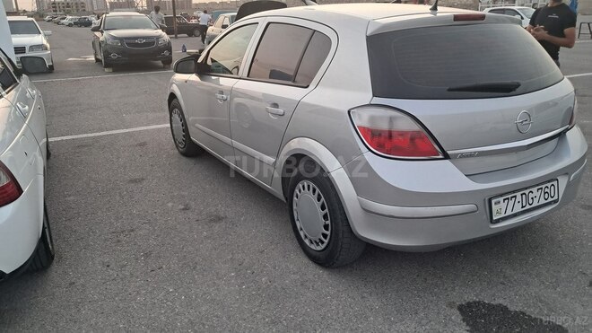 Opel Astra 2004, 254,000 km - 1.4 l - İsmayıllı