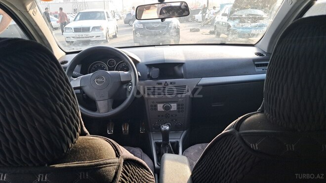 Opel Astra 2004, 254,000 km - 1.4 l - İsmayıllı