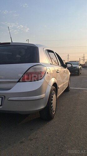 Opel Astra 2004, 254,000 km - 1.4 l - İsmayıllı