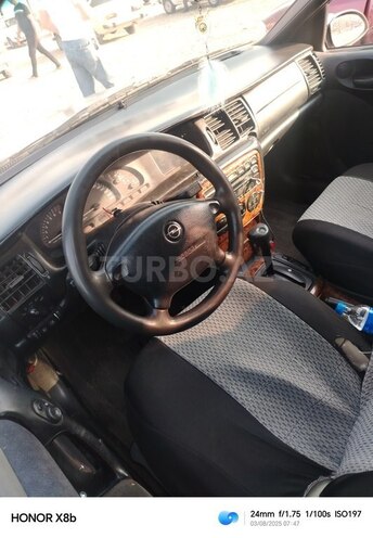 Opel Vectra 1997, 15,000 km - 2.0 l - Gəncə