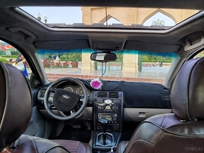 Ford Mondeo 2003, 333,356 km - 2.0 l - Bakı